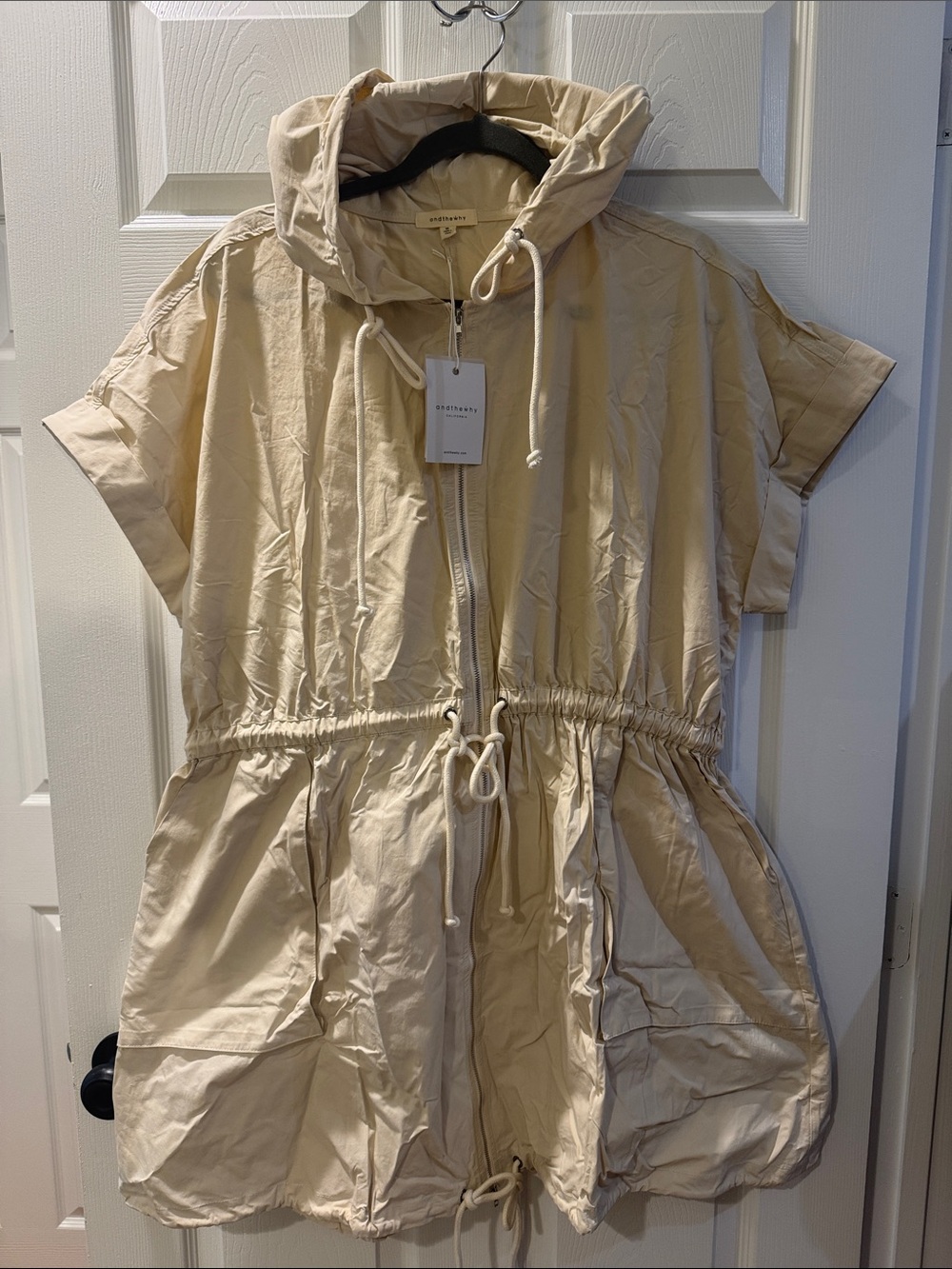 Andthewhy California Lightweight Almond Hooded Dress NWT